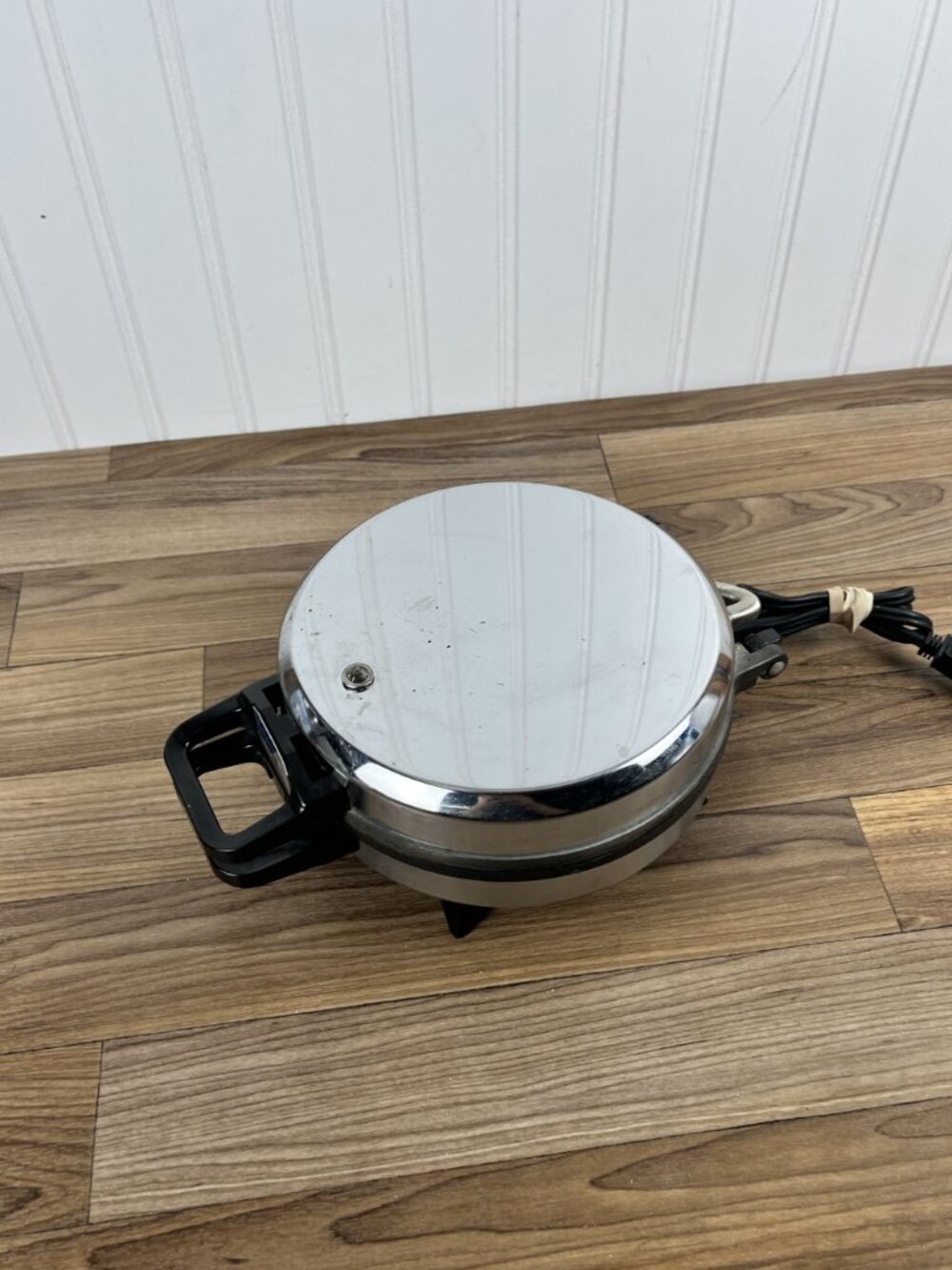 Vintage Vitantonio Five of Hearts Waffle Maker 5 Heart Shaped Waffles 43G5 - Picture 8 of 11